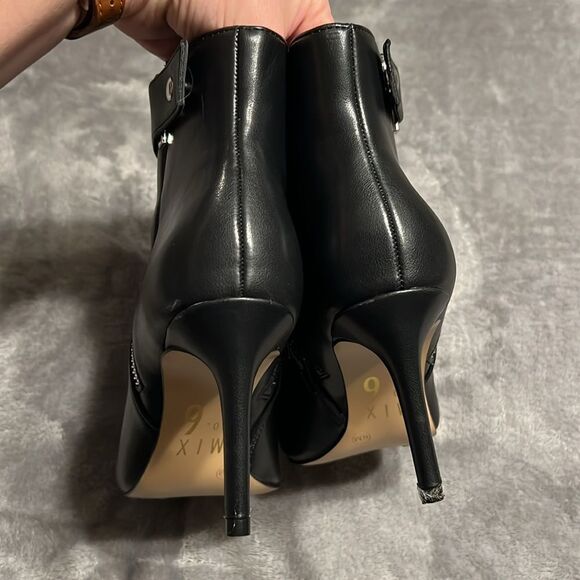 Mix No. 6 Black High Heeled Bootie - Picture 5 of 6
